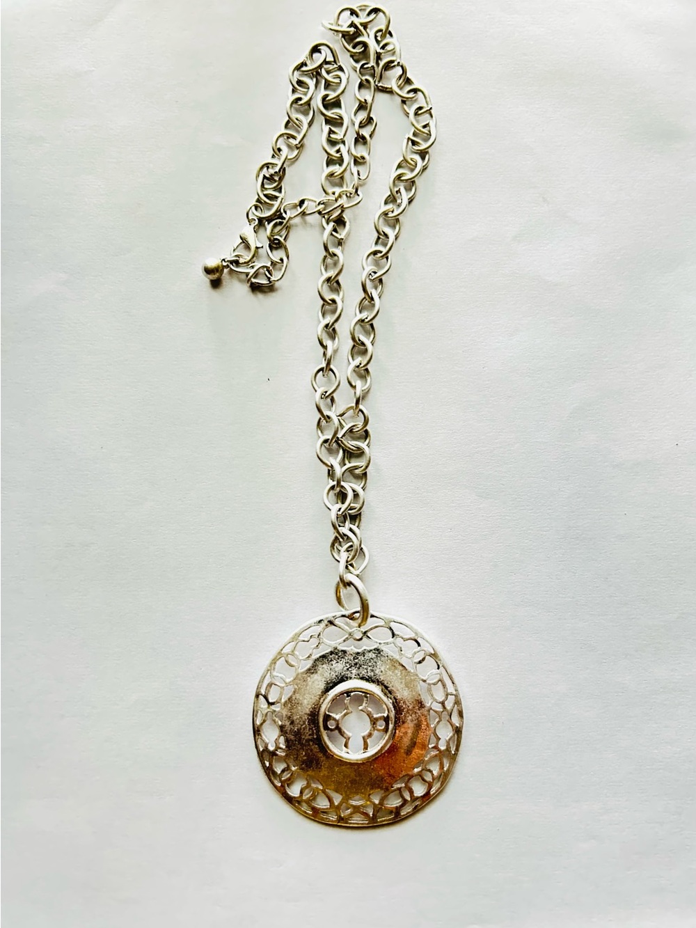Vintage Style Circular Pendant Necklace